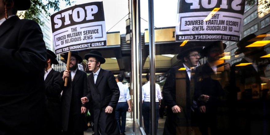 Binlerce Ortodoks Yahudi, İsrail'in zorla askere almalarına 'hayır' dedi