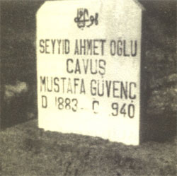 mustafa_cavus_mezar.jpg